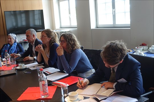 2022-05-21-dsc03596-540x360 Conference room 6